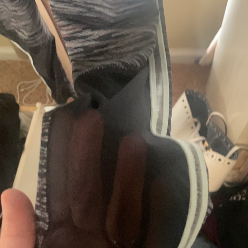 A&F leggings - Picture 3 of 4